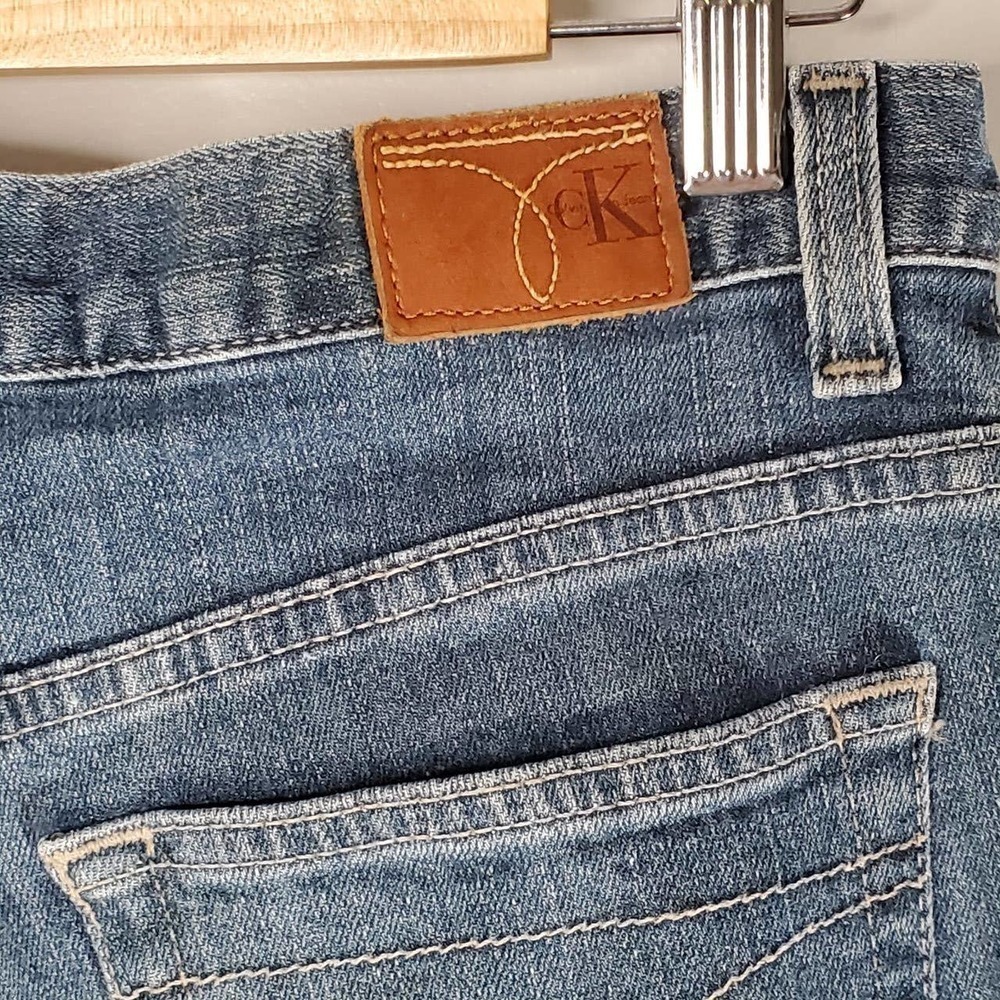 Calvin Klein Jeans Boot Cut Jean Faded Blue Wash Size 4 - Picture 6 of 10